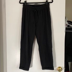 Comfy lady pants, that look dressy